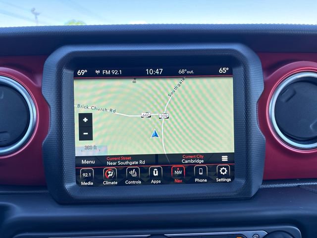 Used 2023 Jeep Gladiator Rubicon w/ LED Lighting Group AWD/4WD image 14