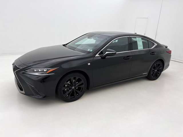 Certified 2022 Lexus ES 300h F Sport w/ Accessory Package FWD image 8
