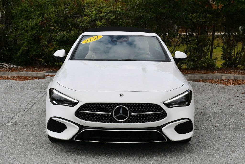 Used 2024 Mercedes-Benz CLE 300 4MATIC Cabriolet w/ Driver Assistance Package image 54