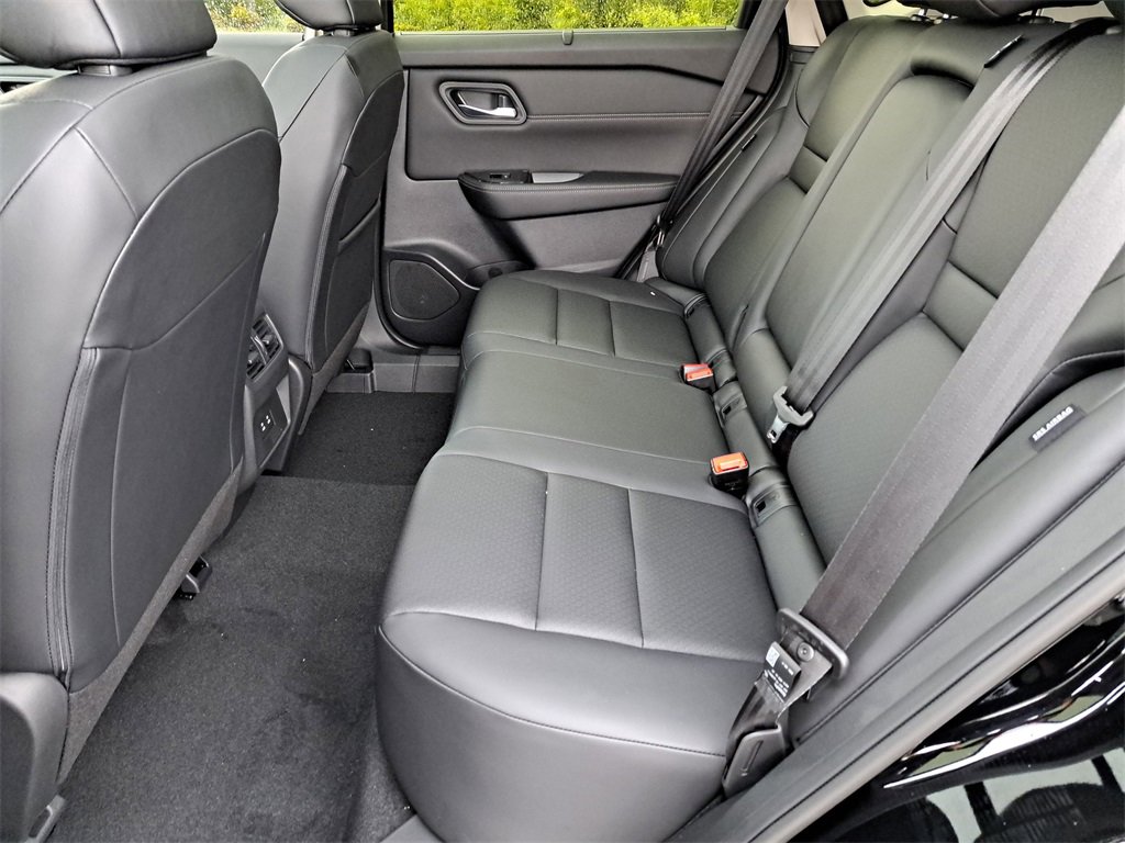 New 2026 Nissan Rogue SV image 12