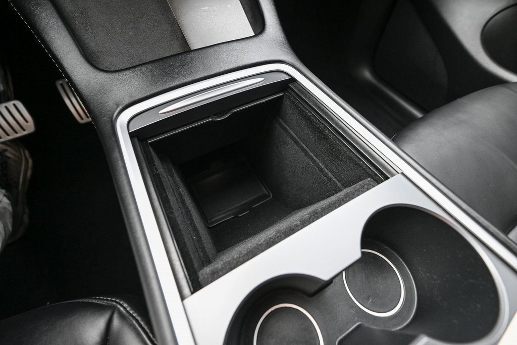 Used 2022 Tesla Model Y Performance image 35