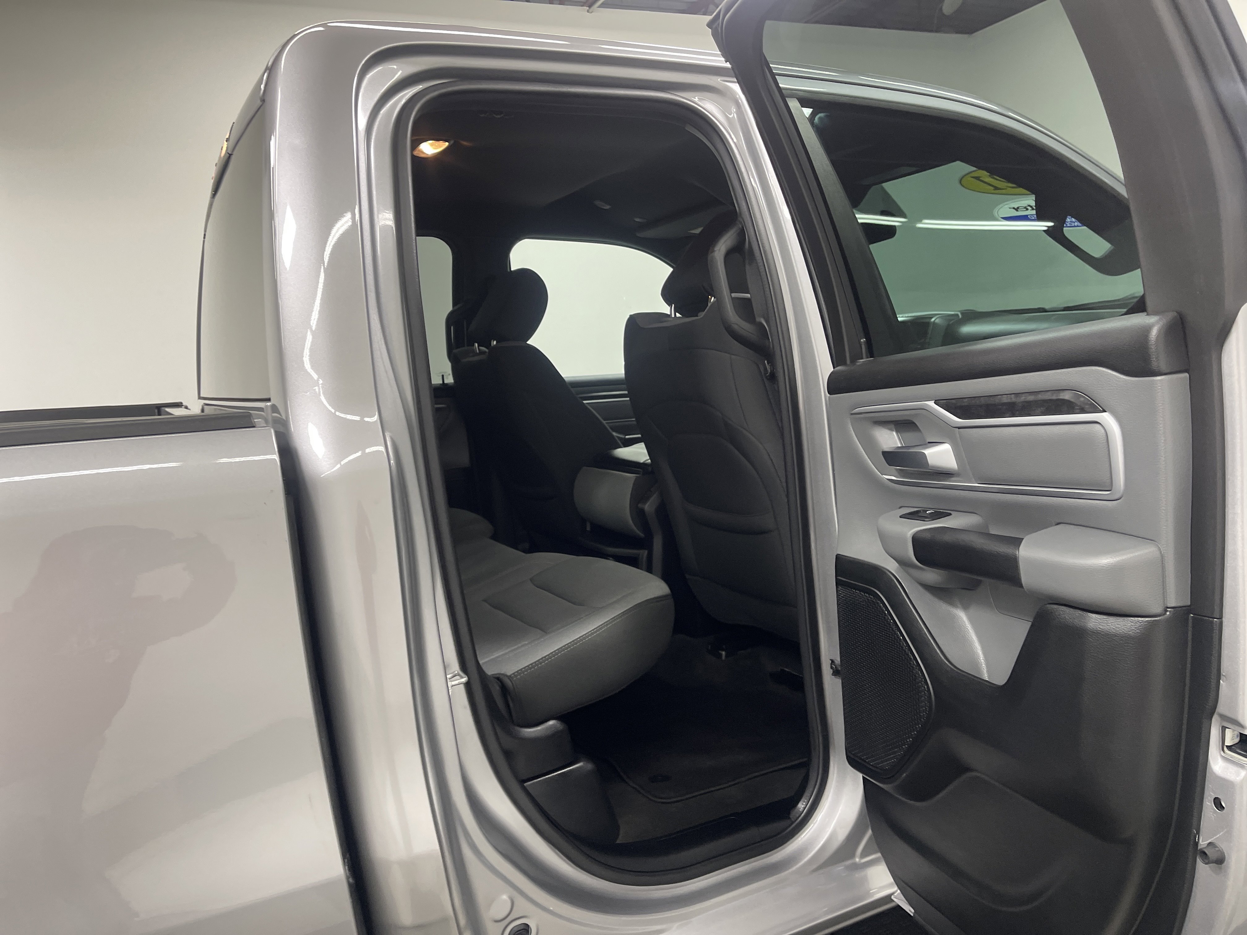 Used 2021 RAM 1500 Big Horn image 19