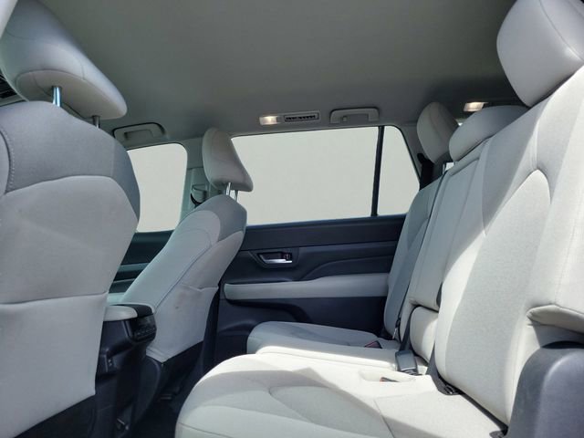 Used 2025 Toyota Grand Highlander FWD image 7