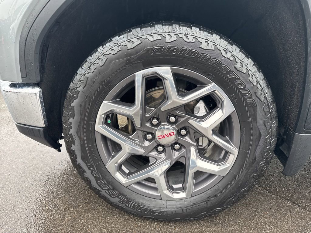 Used 2024 GMC Sierra 1500 SLT w/ SLT Premium Plus Package image 27