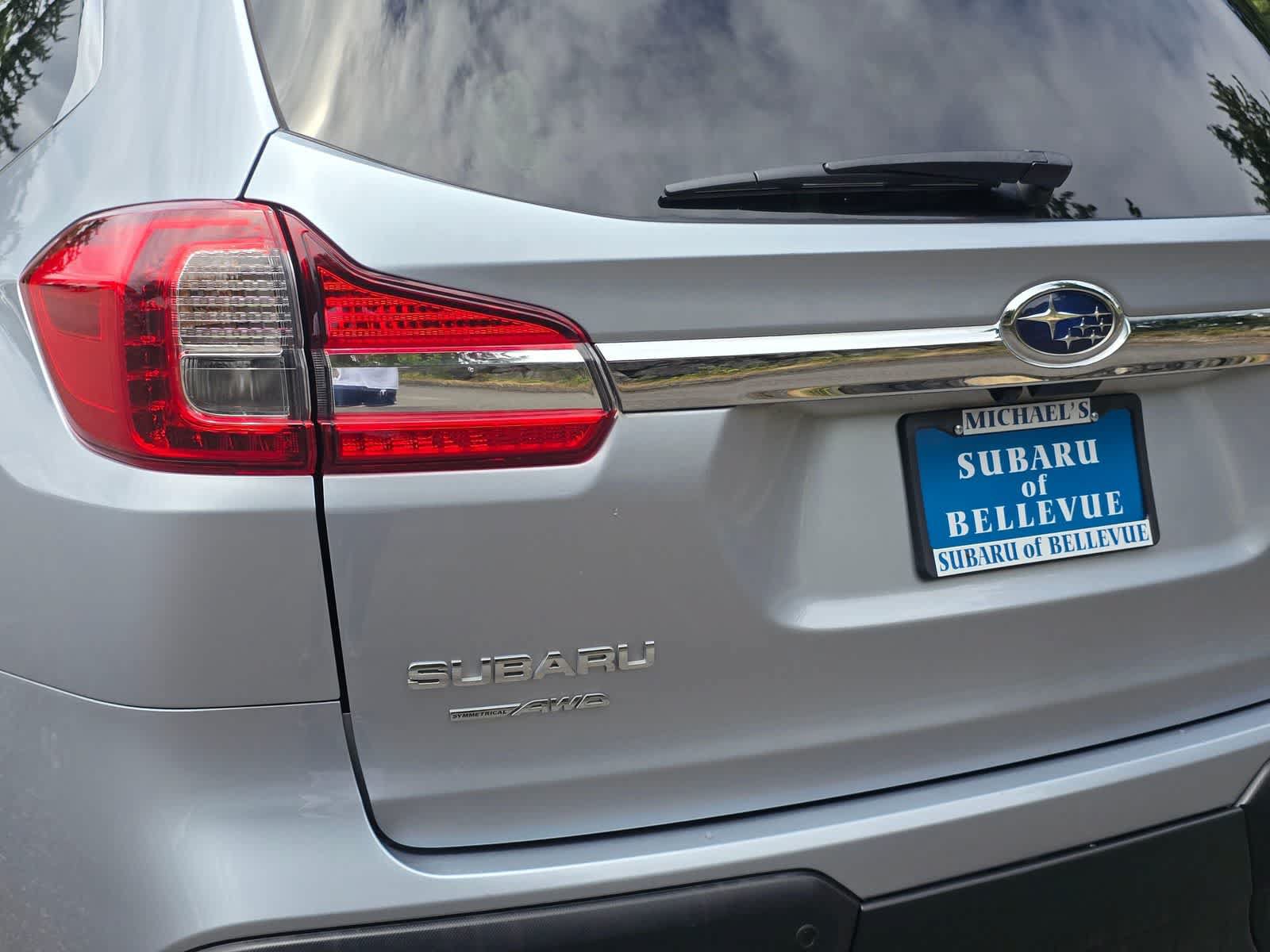 Certified 2022 Subaru Ascent Premium w/ Convenience Package AWD/4WD image 7