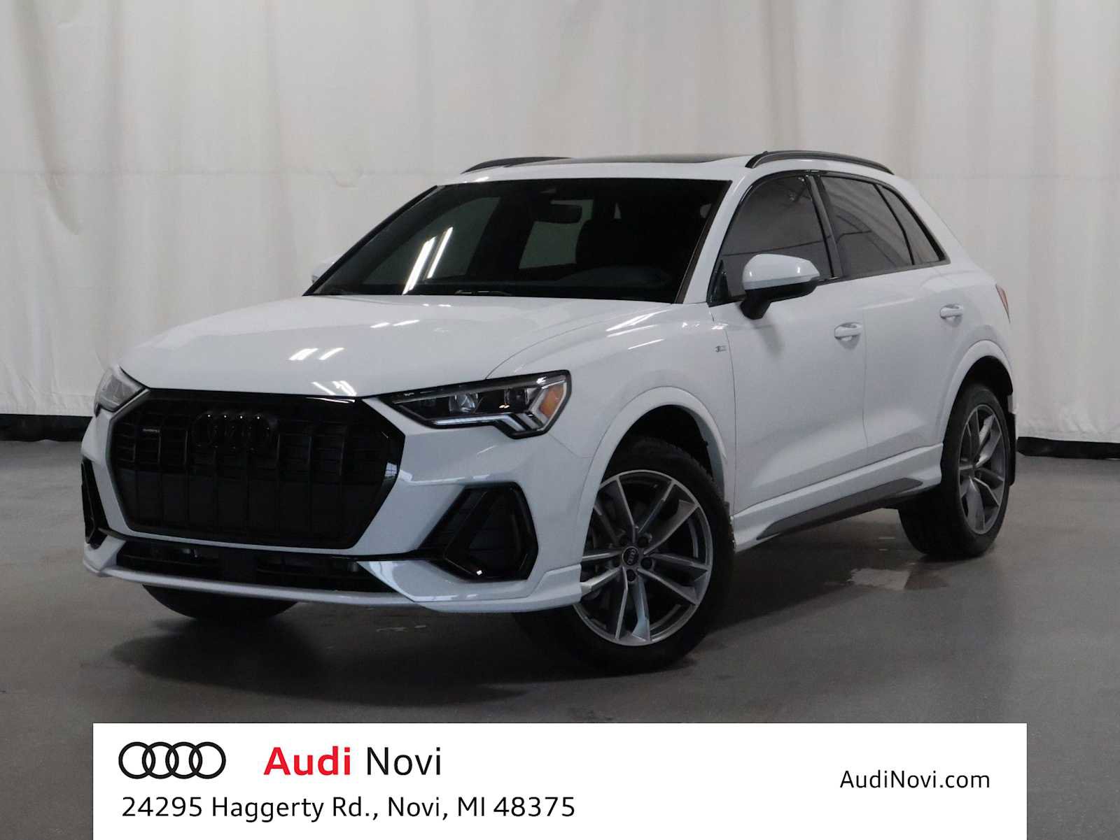Used 2024 Audi Q3 2.0T Premium