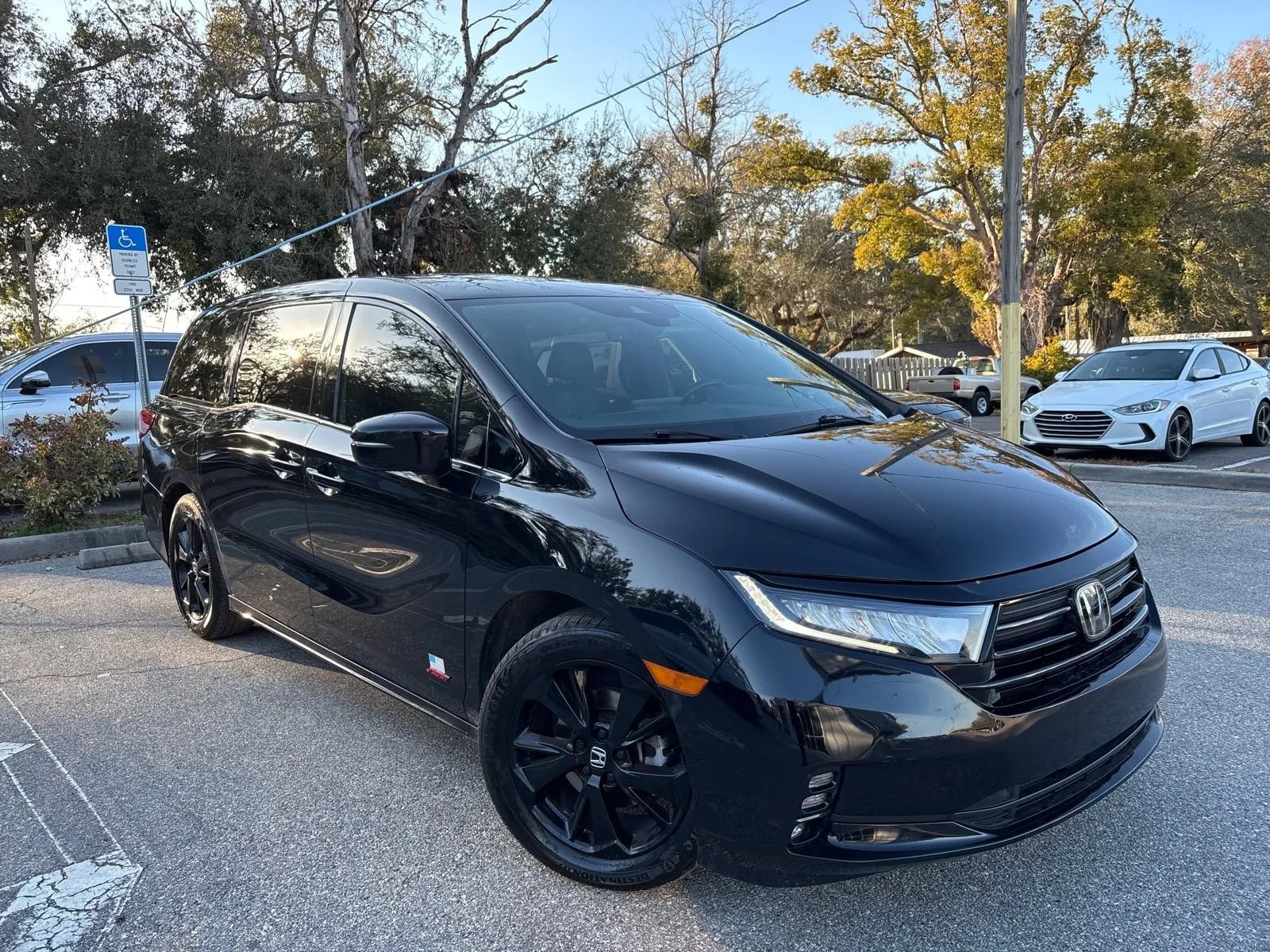 Used 2024 Honda Odyssey Sport image 5