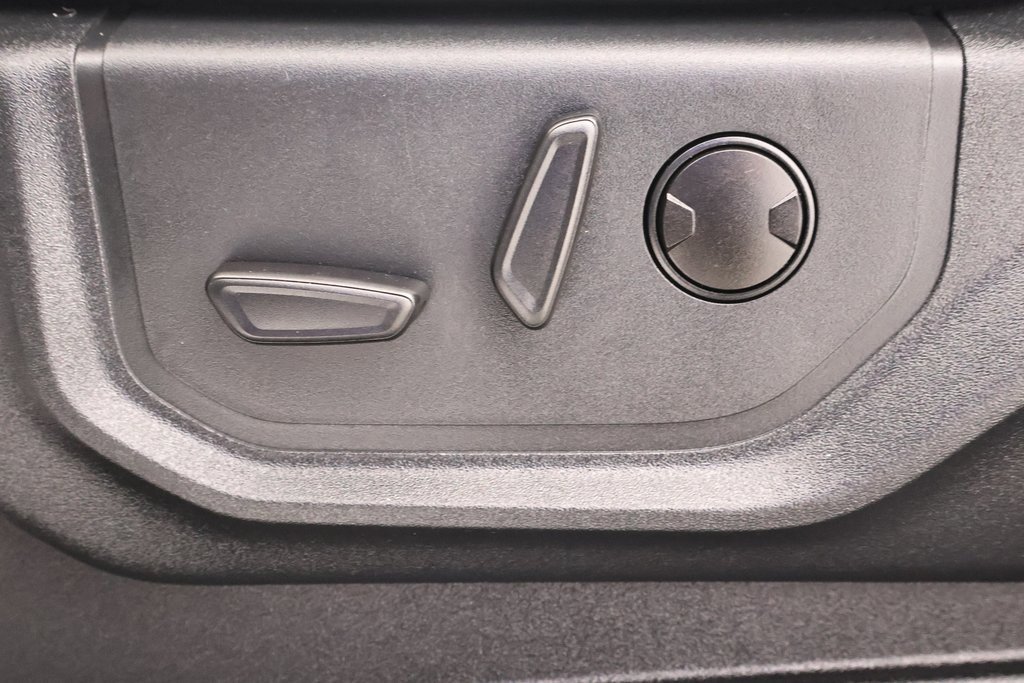 Certified 2022 Ford F250 Lariat w/ Lariat Ultimate Package image 14