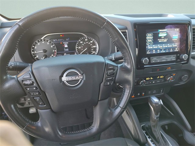 Used 2022 Nissan Frontier SV image 13