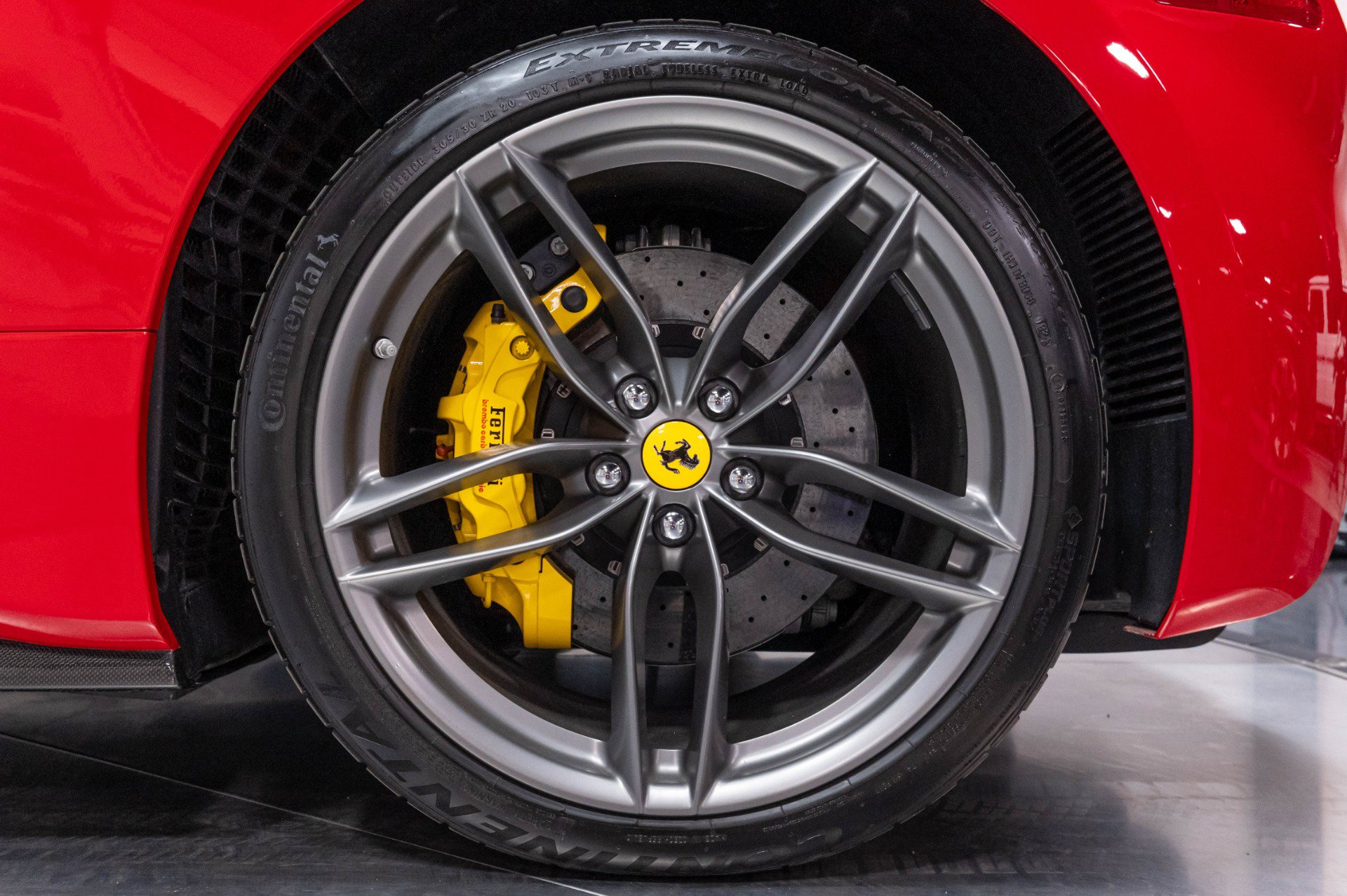 Used 2018 Ferrari 488 Spider RWD image 44