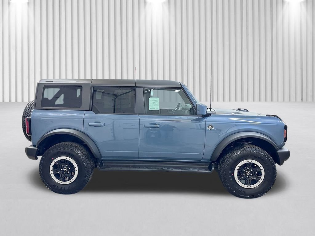 New 2025 Ford Bronco Outer Banks w/ Sasquatch Package image 3