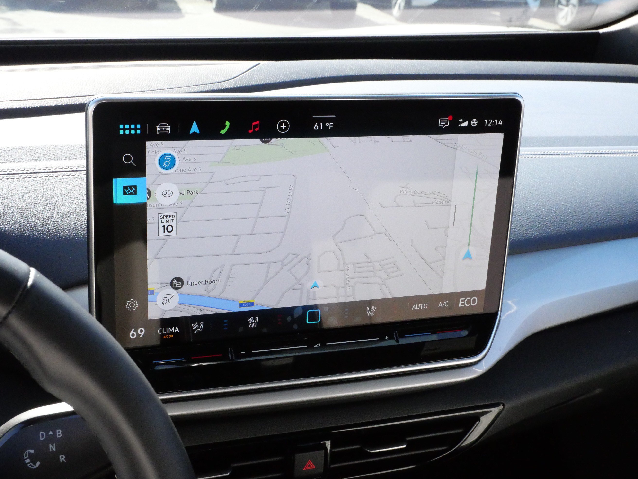 Certified 2025 Volkswagen ID.4 Pro S AWD/4WD image 22