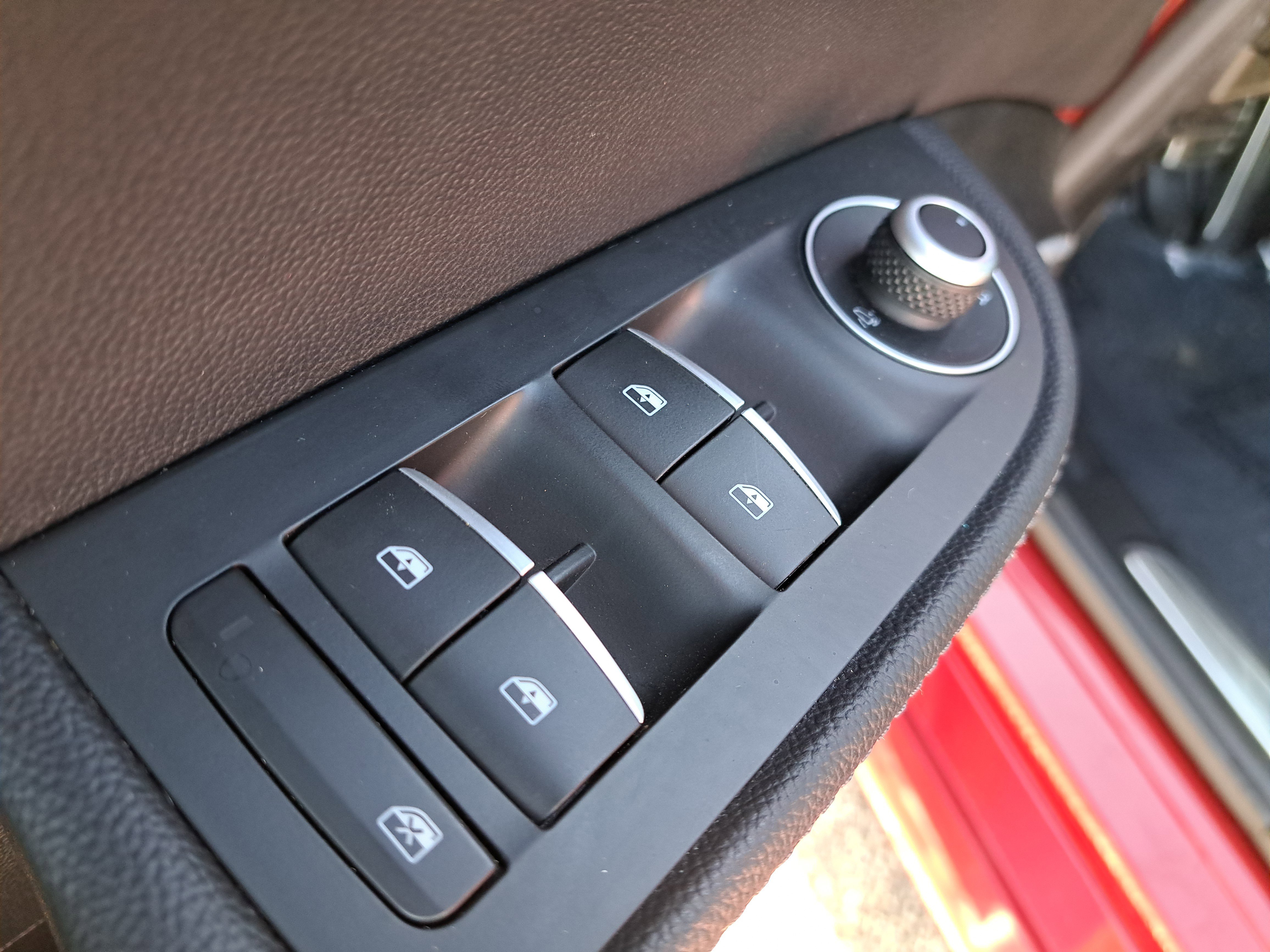 Used 2020 Alfa Romeo Giulia Ti Sport w/ Quick Order Package 22S Sport image 16