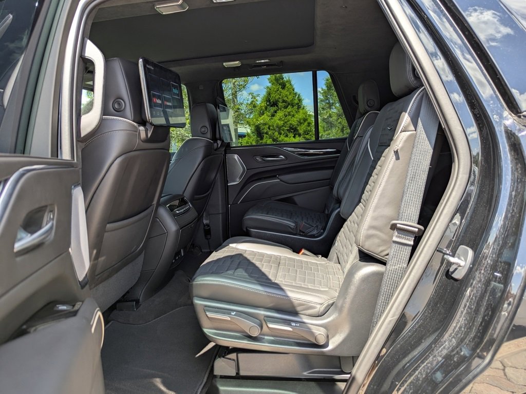 Used 2023 Cadillac Escalade V image 23