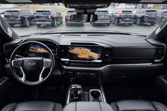 Used 2025 Chevrolet Silverado 1500 RST w/ Convenience Package II image 20