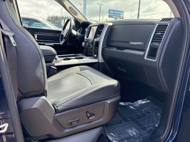 Used 2016 RAM 1500 Laramie w/ Convenience Group AWD/4WD image 9