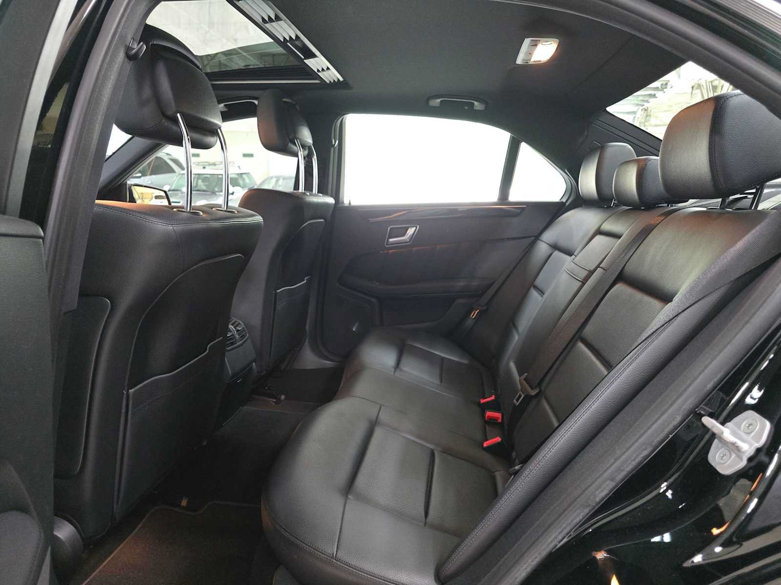 Used 2012 Mercedes-Benz E 350 Sedan image 16