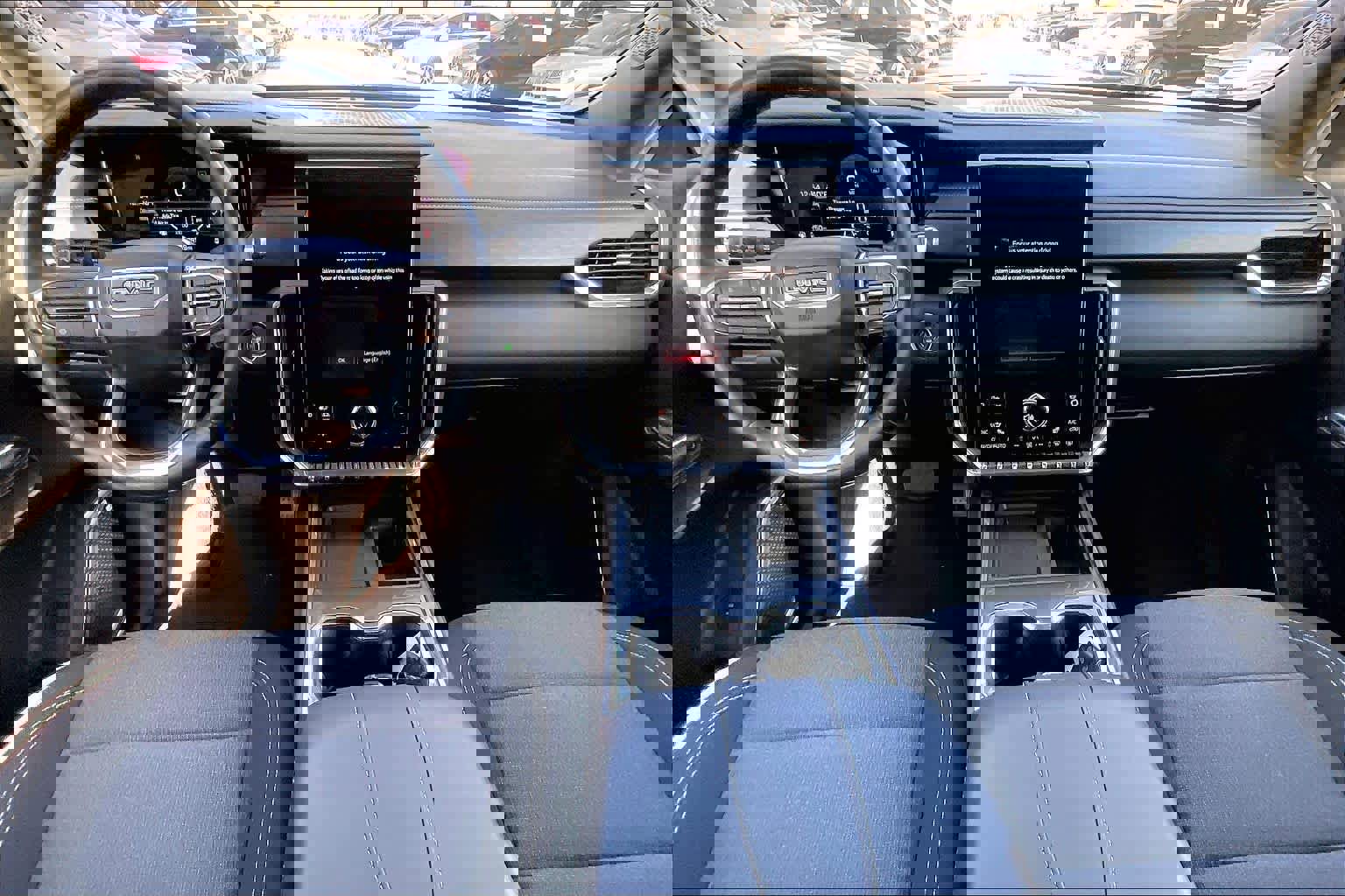 Used 2025 GMC Acadia Elevation image 13