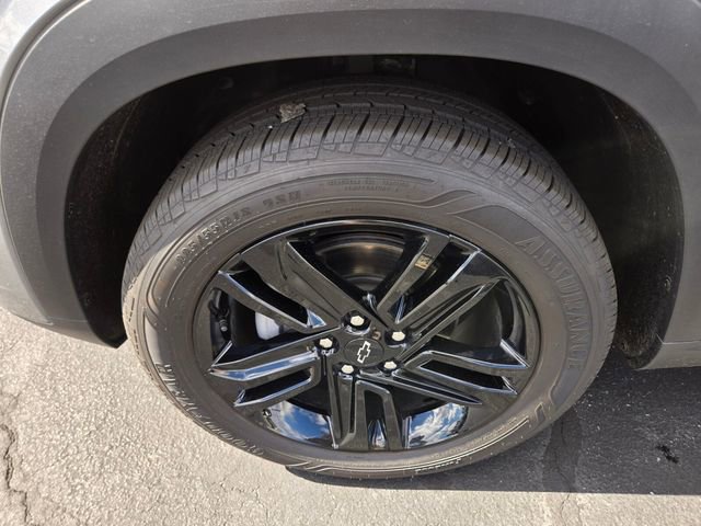 Used 2025 Chevrolet Trax ACTIV w/ Driver Confidence Package image 19