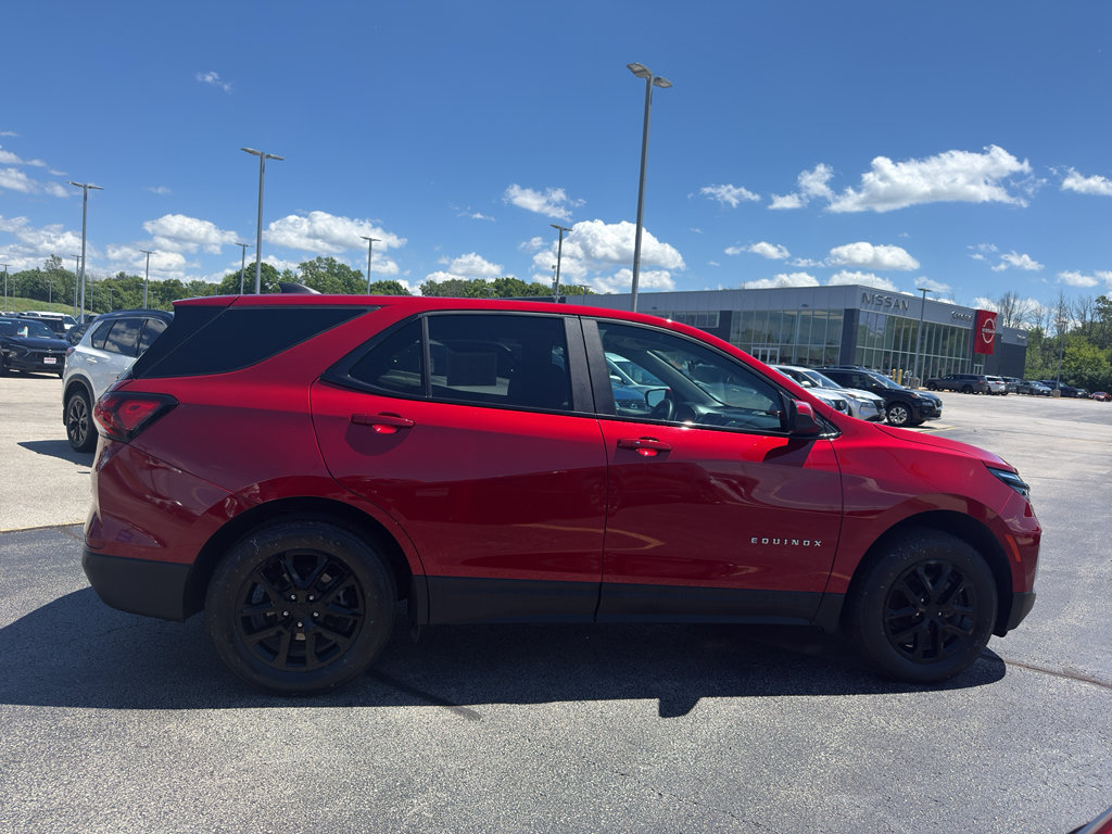 Certified 2024 Chevrolet Equinox LT AWD/4WD image 4