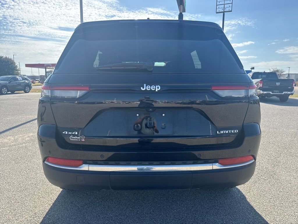 Used 2024 Jeep Grand Cherokee Limited w/ Trailer Tow Package image 4