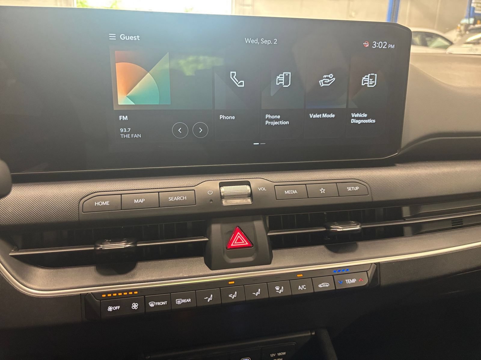 Used 2025 Kia K4 FWD image 16