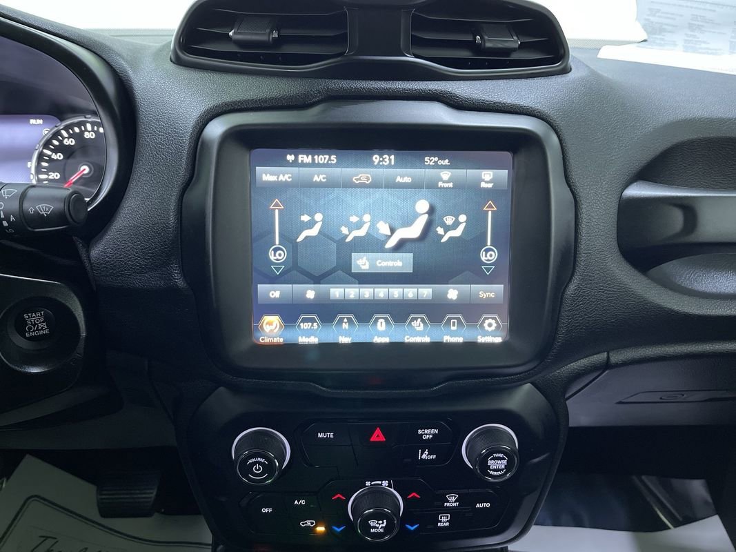 Used 2022 Jeep Renegade Trailhawk image 25