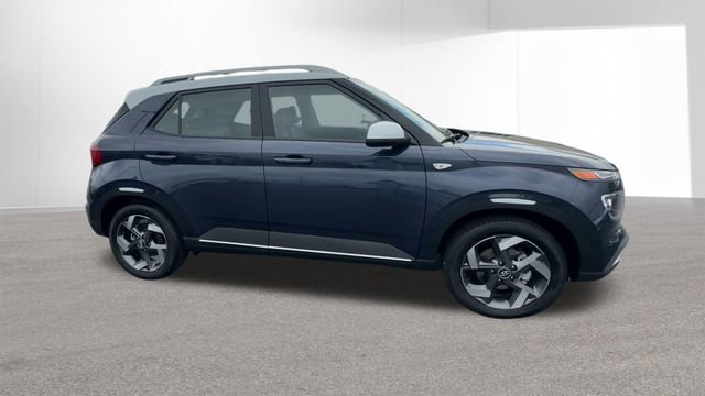 New 2026 Hyundai Venue SEL FWD image 10