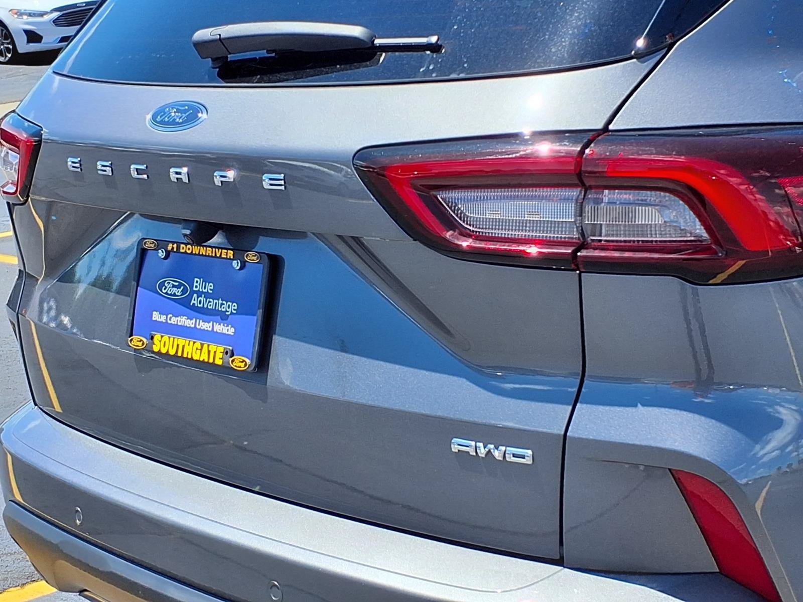 Used 2024 Ford Escape ST-Line w/ Tech Pack #1 AWD/4WD image 26