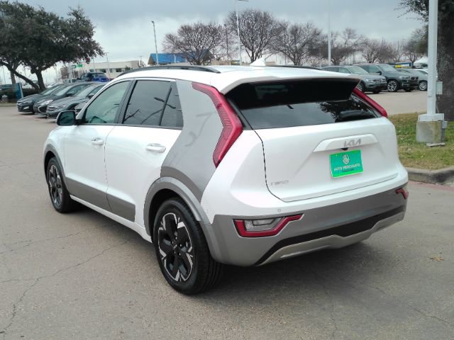 Used 2023 Kia Niro Wave w/ Wave Preserve Package image 13