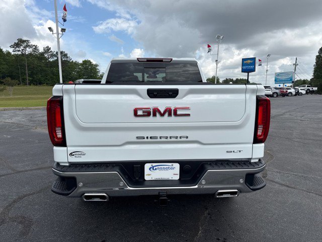 New 2026 GMC Sierra 1500 SLT image 4