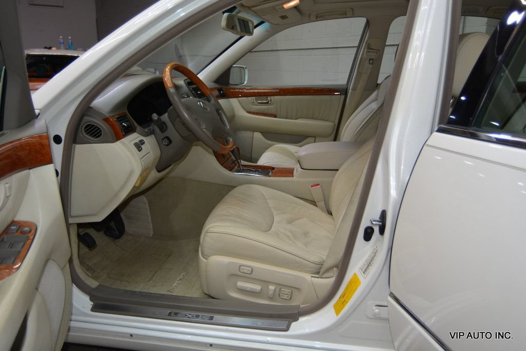 Used 2001 Lexus LS 430 RWD image 20