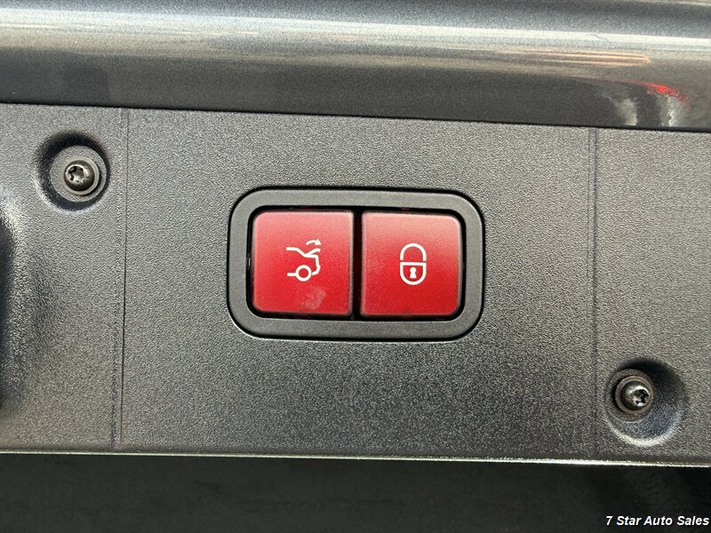 Used 2010 Mercedes-Benz S 550 image 22