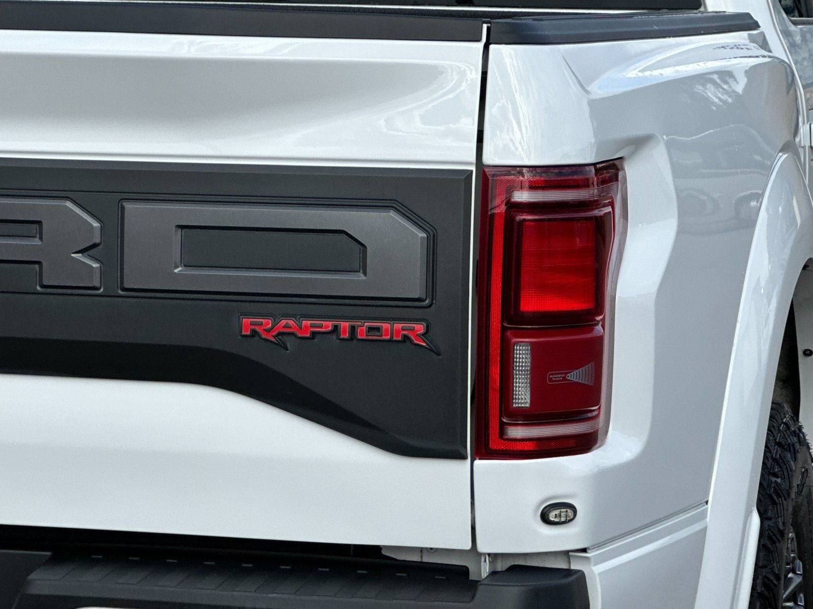 Used 2020 Ford F150 Raptor w/ Equipment Group 801A Mid AWD/4WD image 38