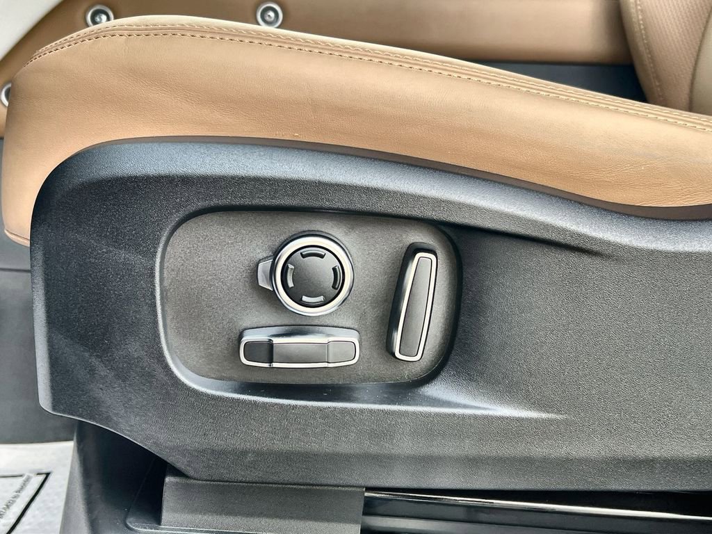 Certified 2025 Land Rover Defender 130 S image 21