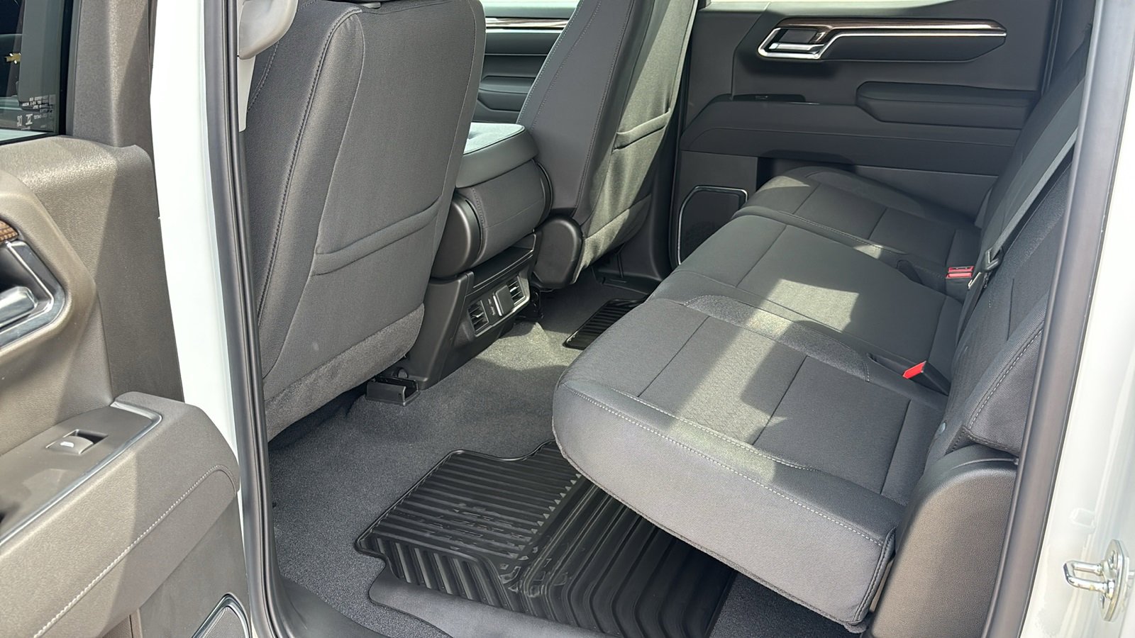 New 2026 Chevrolet Silverado 1500 LT image 27