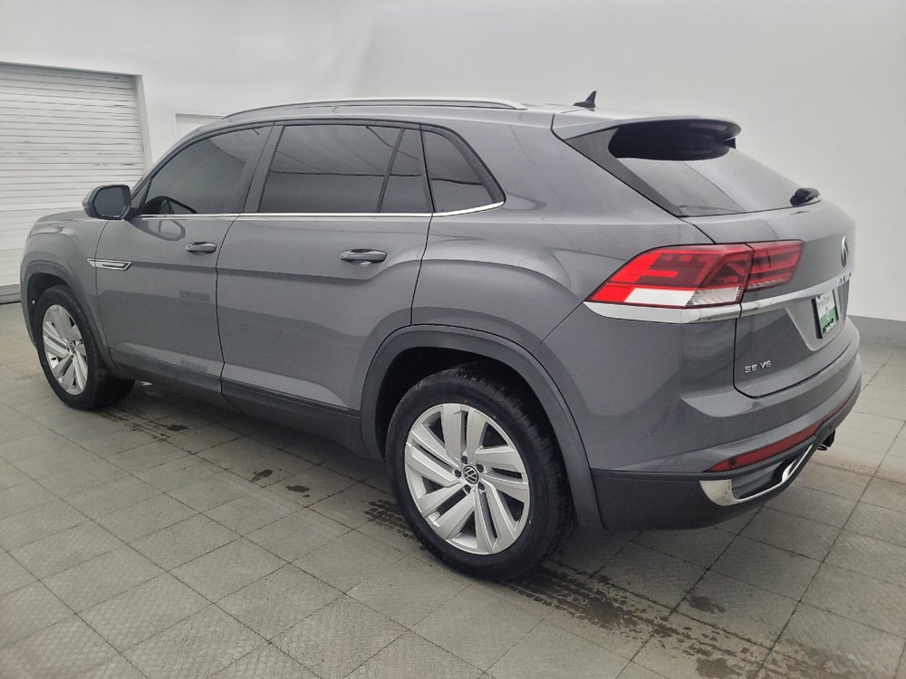 Used 2021 Volkswagen Atlas Cross Sport SE w/ V6 Towing Package FWD image 3