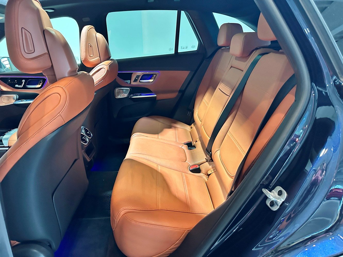 Certified 2024 Mercedes-Benz GLC 300 4MATIC image 29