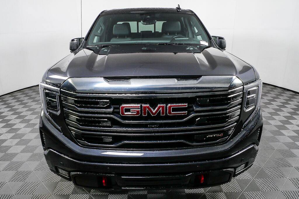 Used 2024 GMC Sierra 1500 AT4 w/ Technology Package AWD/4WD image 27