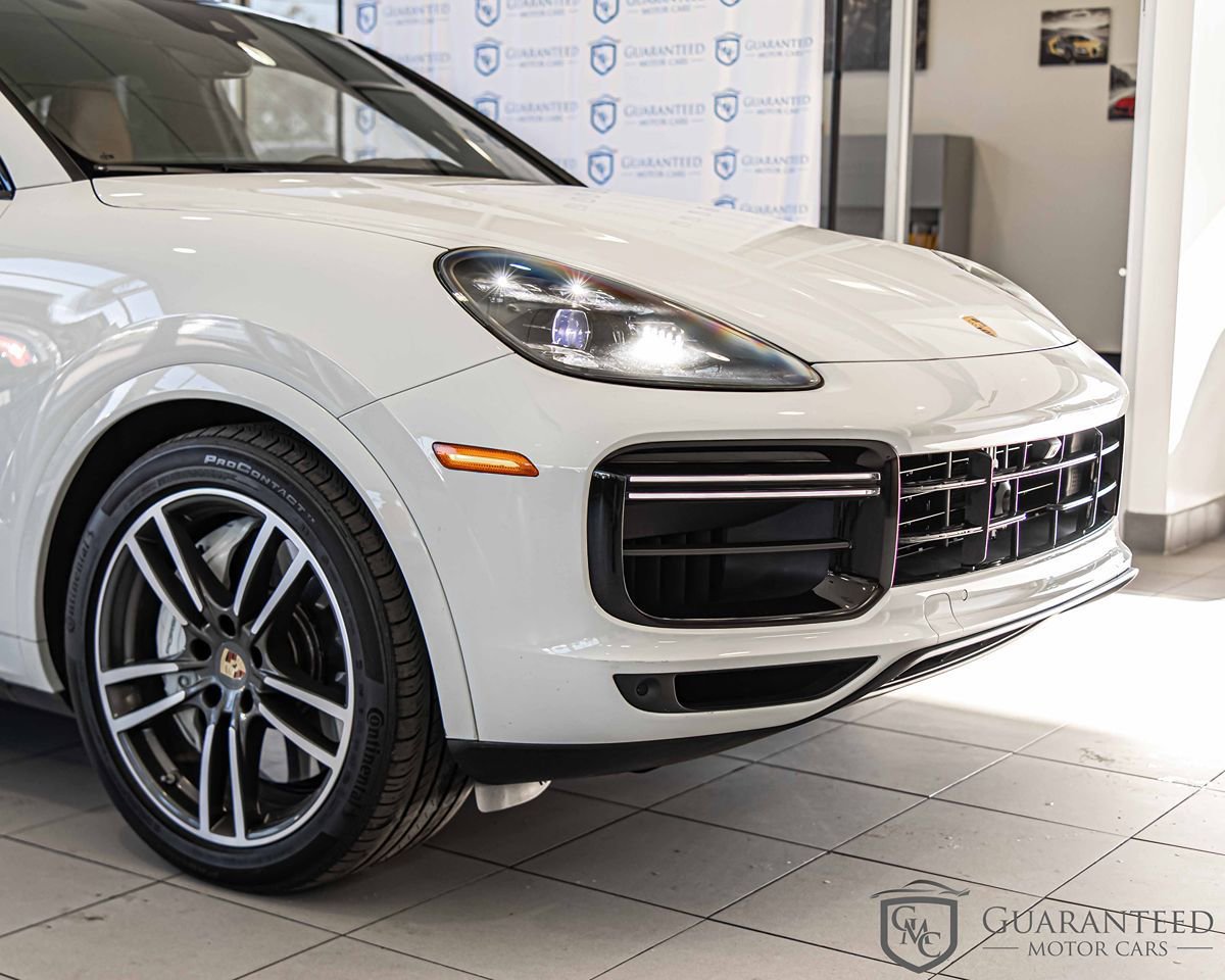 Used 2023 Porsche Cayenne Turbo AWD/4WD image 4