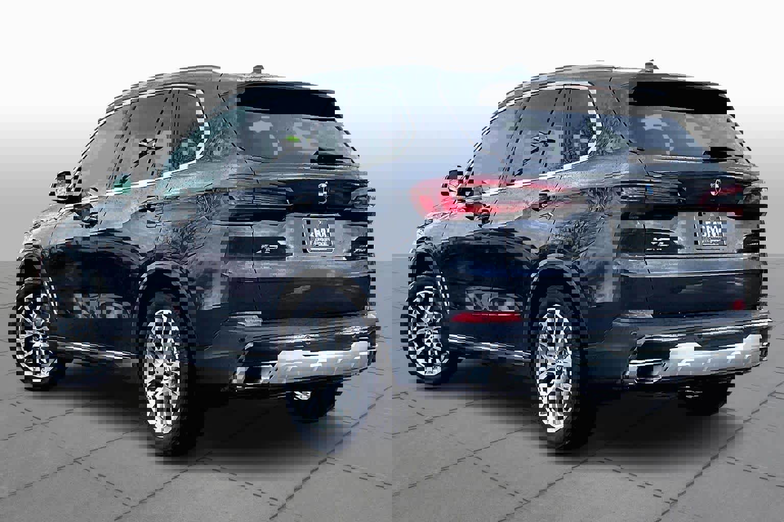 Used 2023 BMW X5 xDrive40i w/ Luxury Seating Package image 12