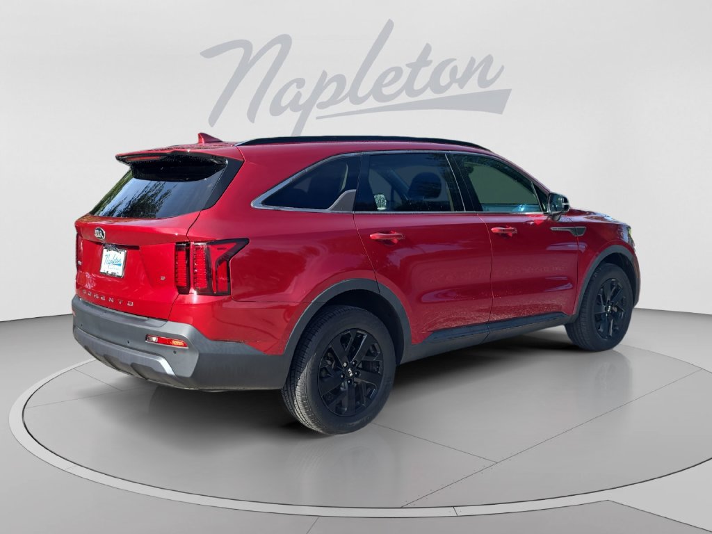 Used 2021 Kia Sorento S w/ Panoramic Sunroof Package AWD/4WD image 6