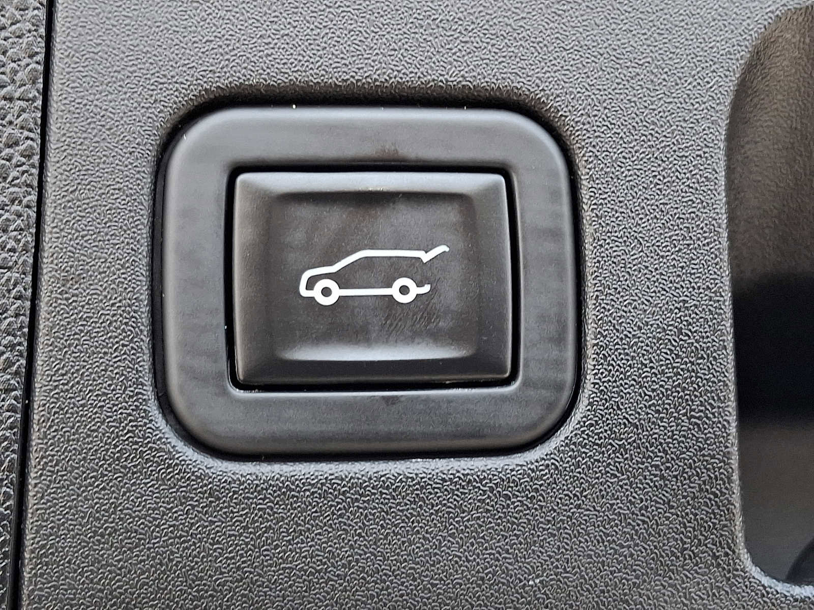 Used 2023 Cadillac XT4 Premium Luxury AWD/4WD image 29