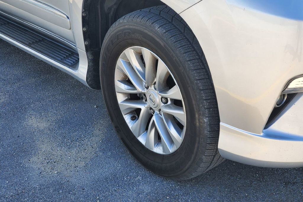 Used 2018 Lexus GX 460 Premium w/ Premium Package AWD/4WD image 4