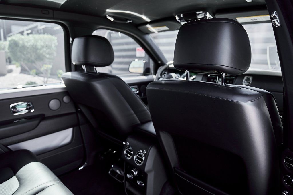 Used 2023 Rolls-Royce Cullinan image 43