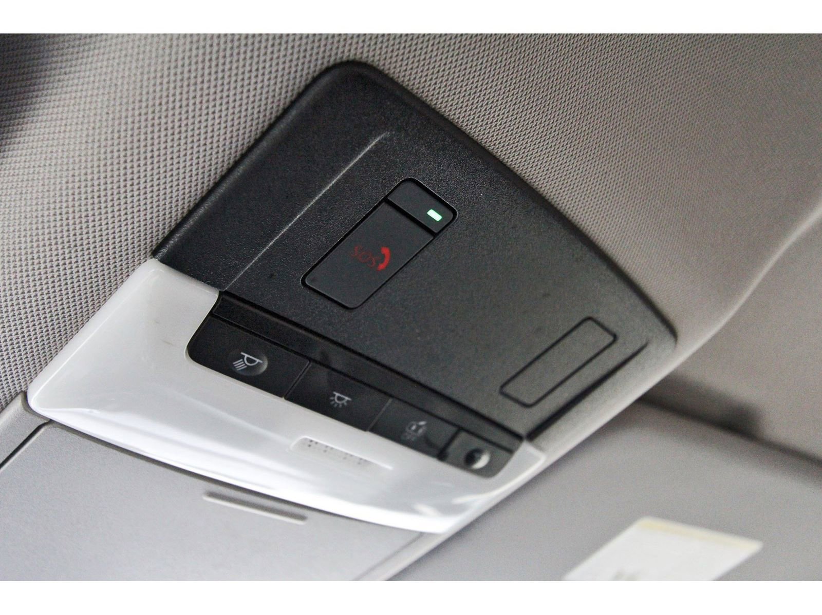 Used 2024 Nissan Rogue SV image 25