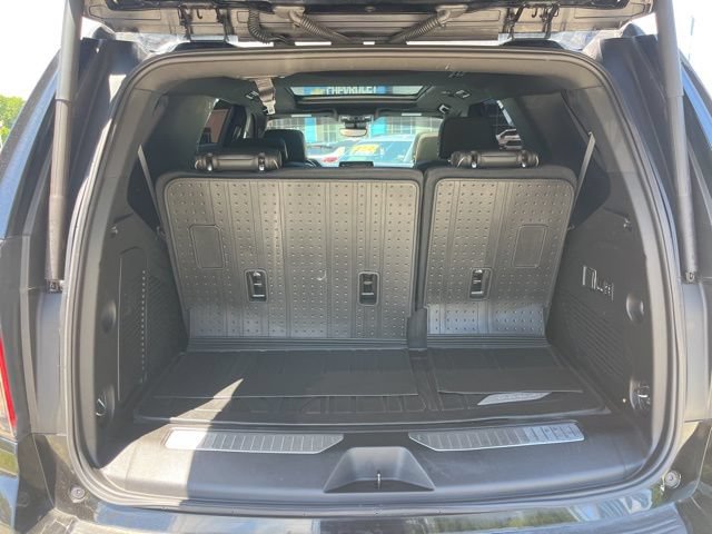 Used 2023 Chevrolet Tahoe Premier RWD image 6