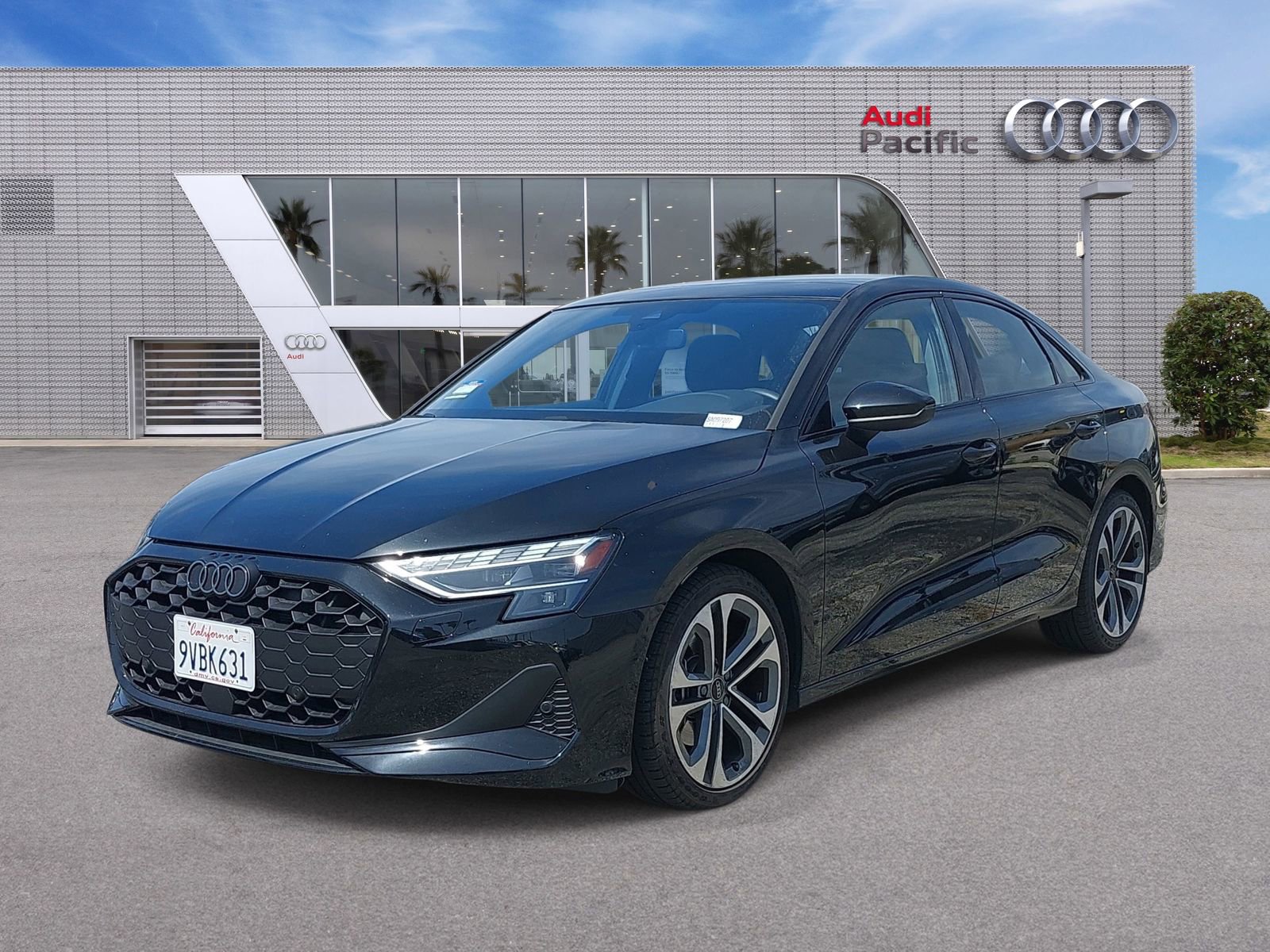 Used 2025 Audi A3 2.0T Premium Plus w/ Premium Plus Package AWD/4WD image 1