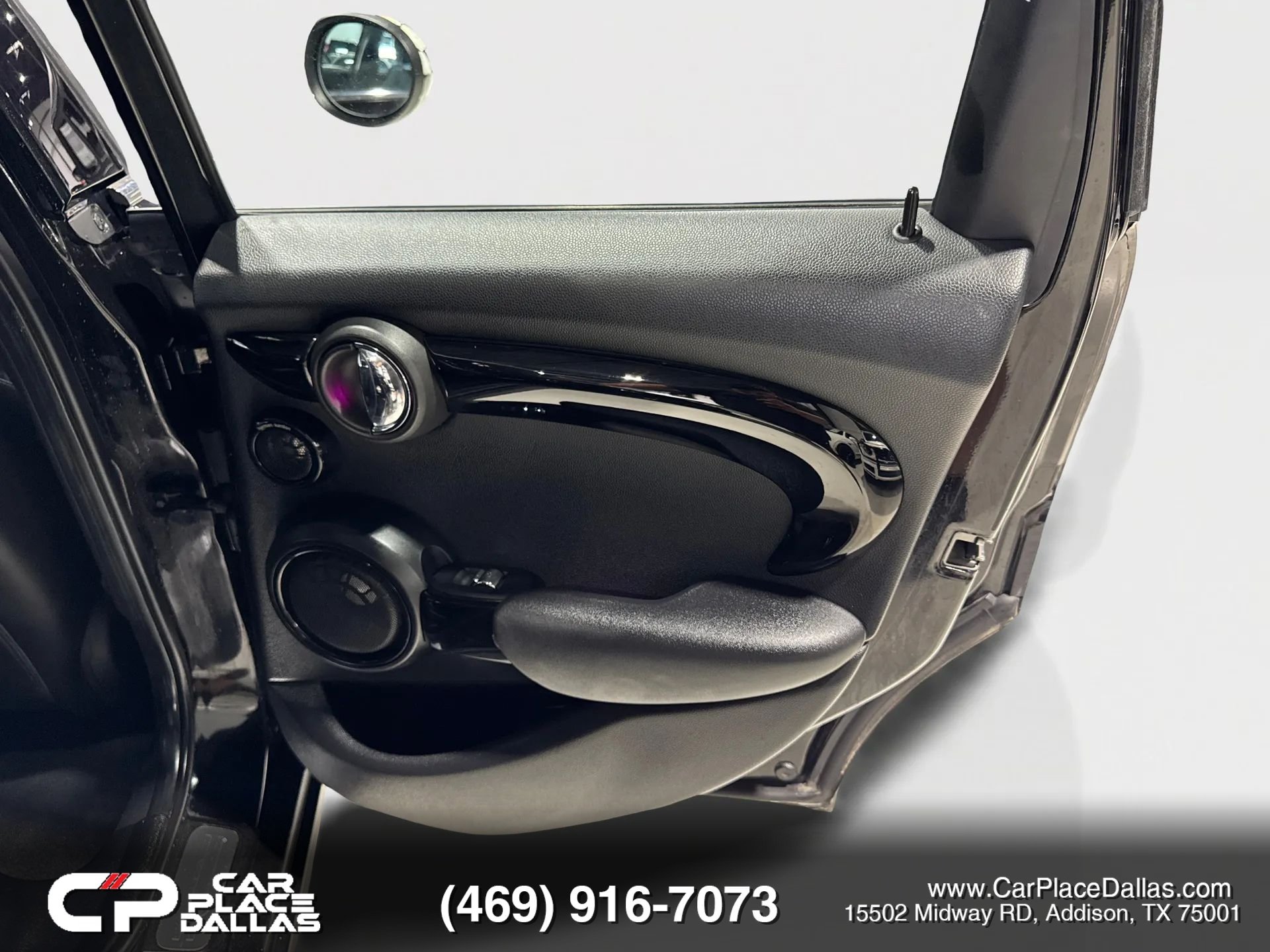 Used 2018 MINI Cooper S FWD image 26