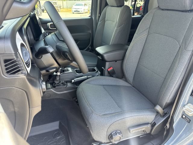 New 2026 Jeep Gladiator Sport AWD/4WD image 23